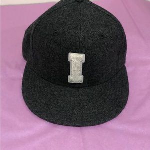 Dark grey mens hat